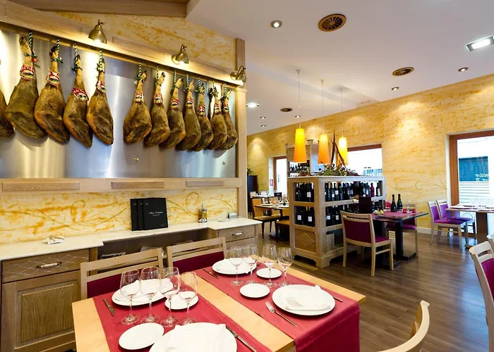 Capitolina Отель 3*